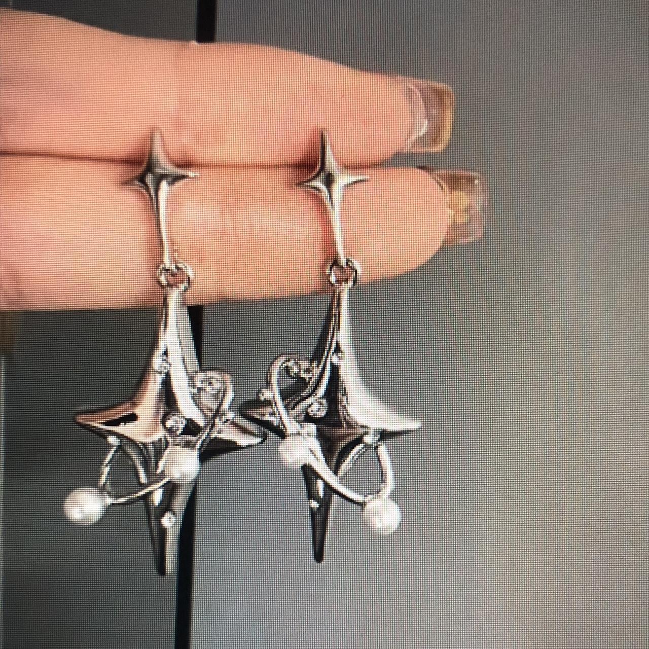 Star Girl Earrings Message me if youre interested... - Depop