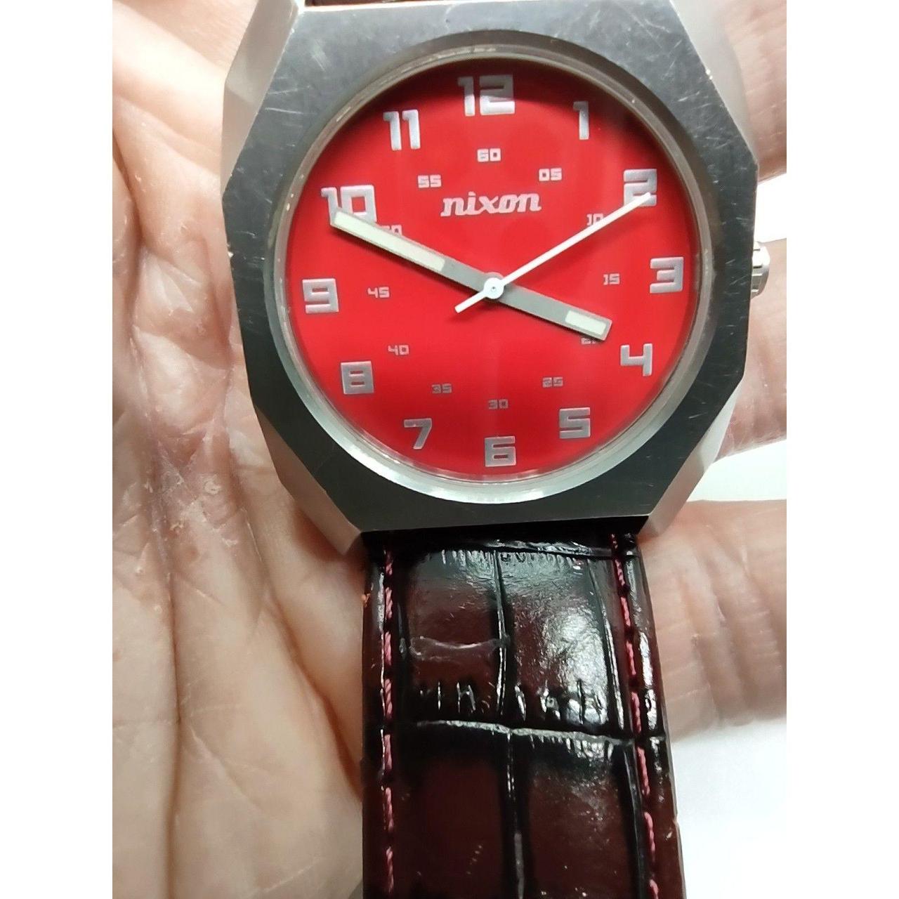 Nixon scout watch hotsell