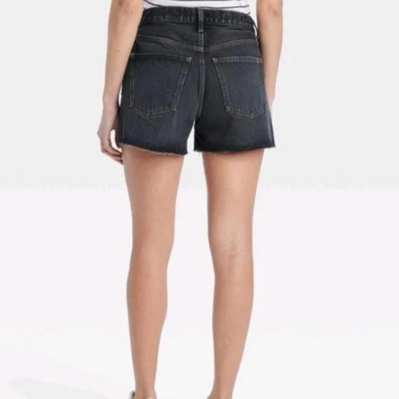 item listed by trustythreads