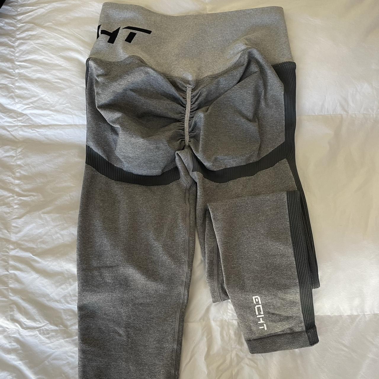 ECHT grey workout leggings with butt scrunch - Depop