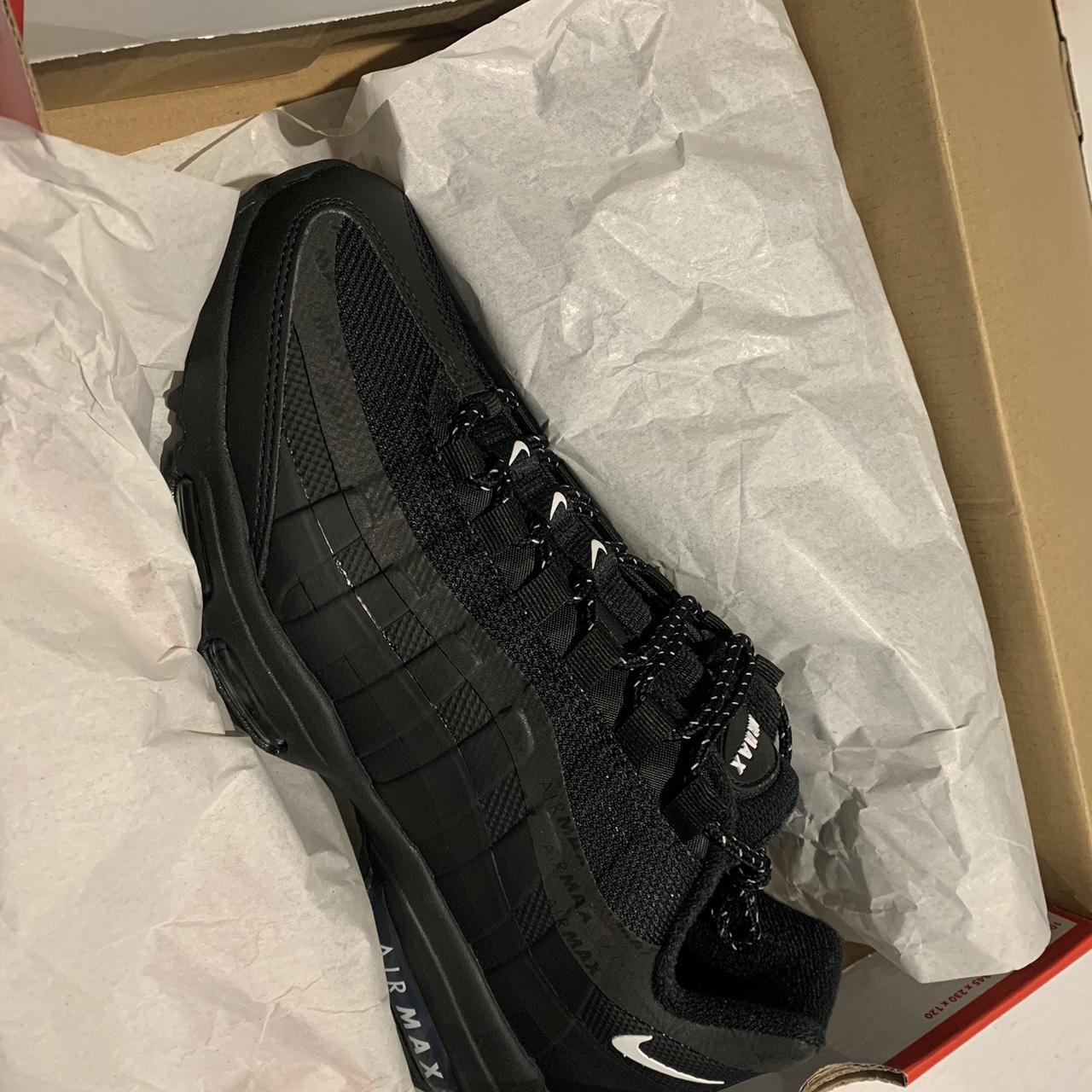 110s nike black