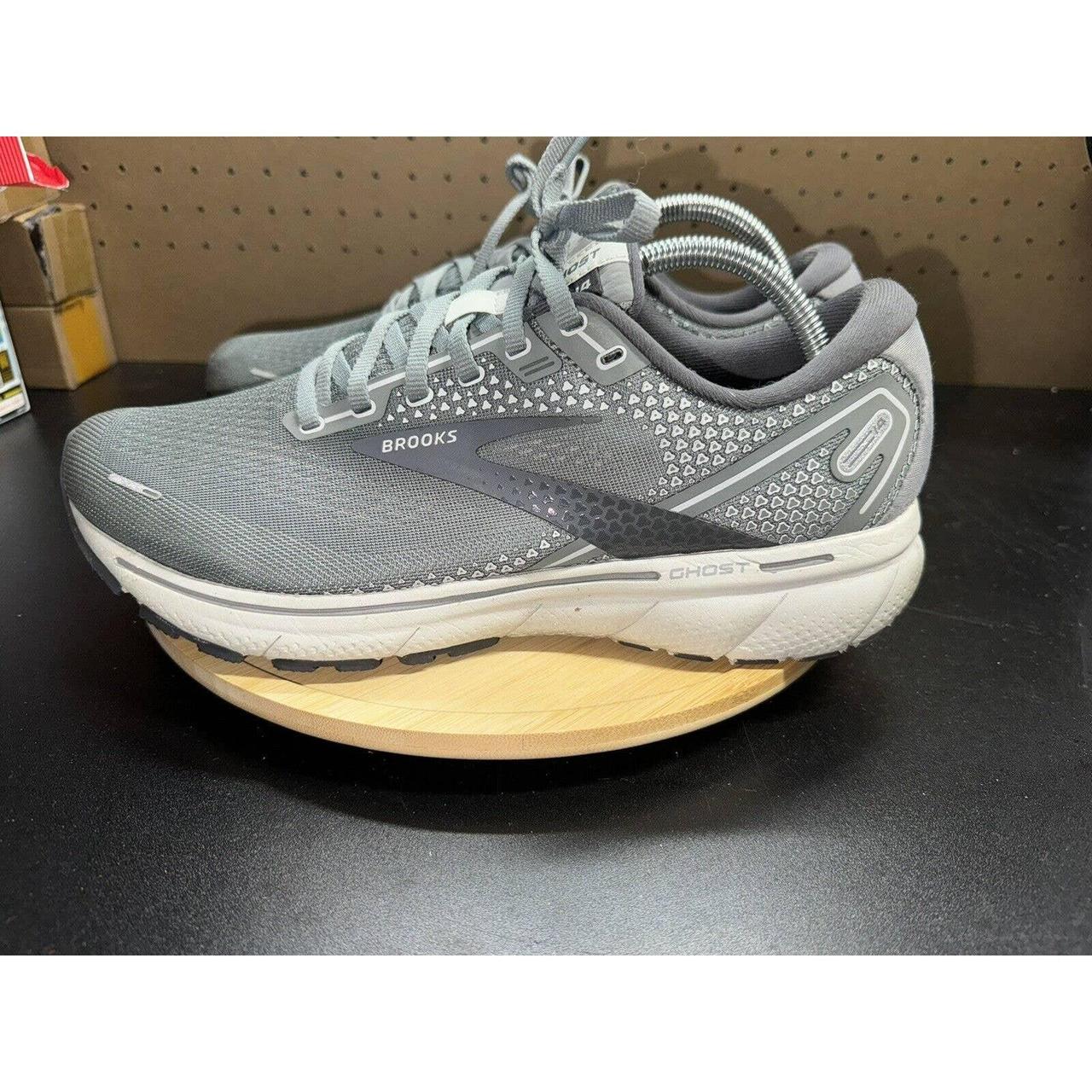 Brooks ghost size on sale 10