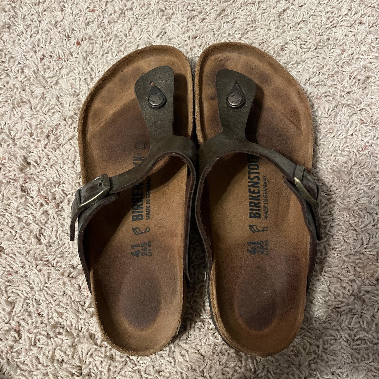 Gizeh style Birkenstock. Size 41 (women’s 10). Worn... - Depop