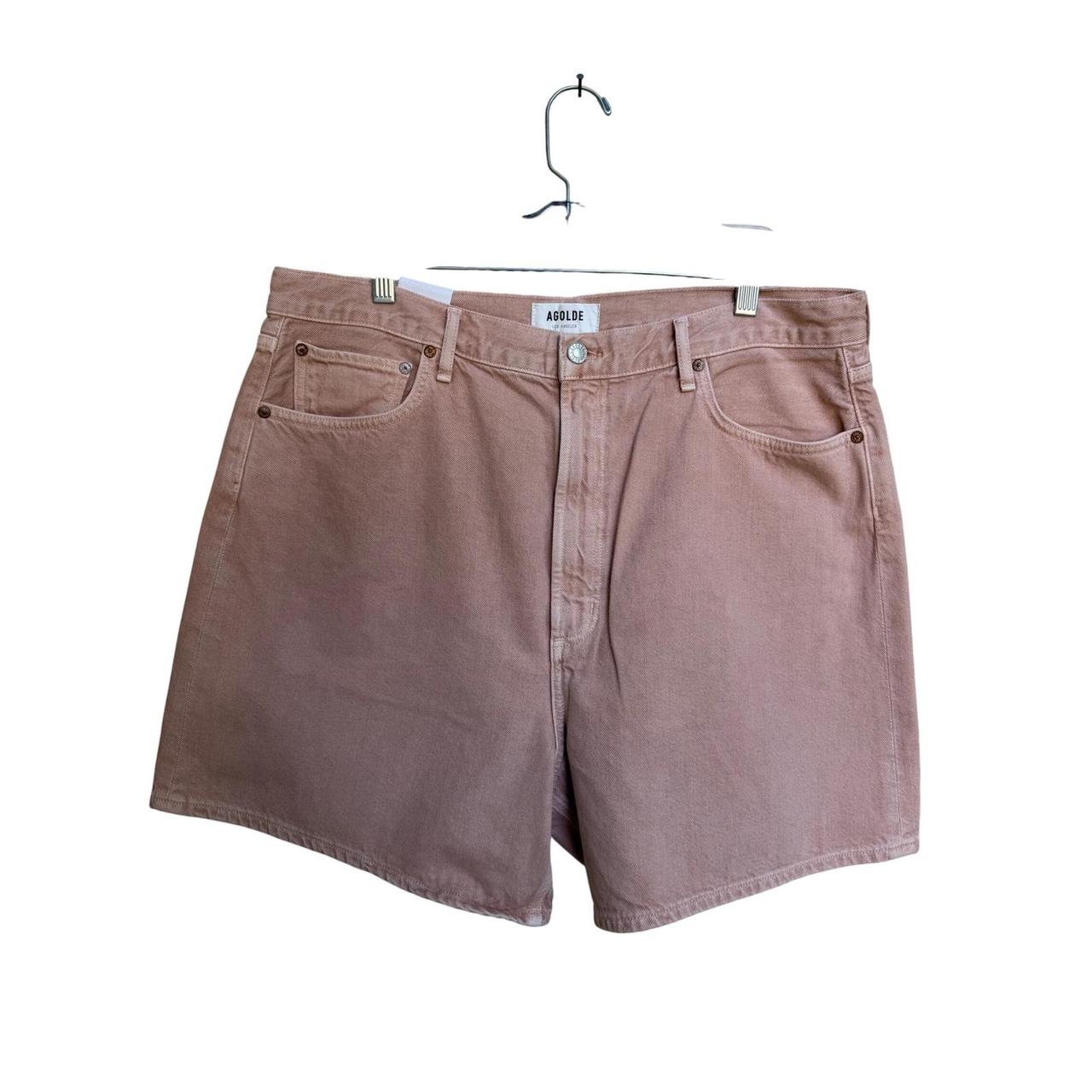 item listed by poshwithboo