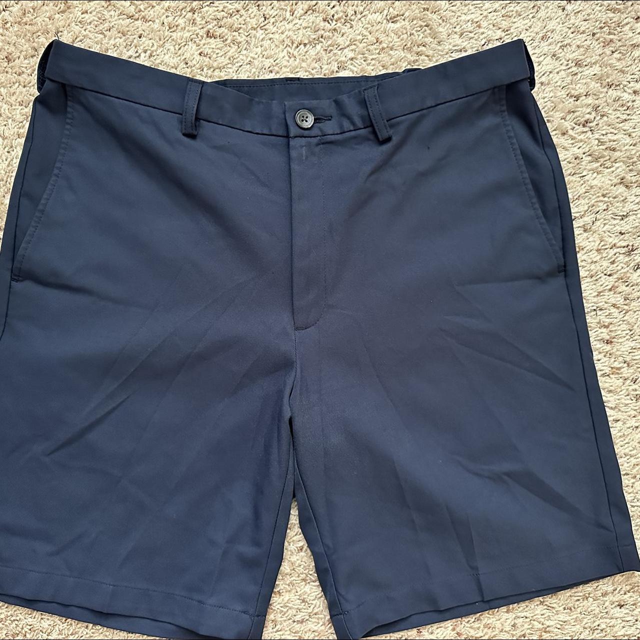 Haggar Cool 18 Pro Golf Shorts Mens 36 Blue Micro... - Depop