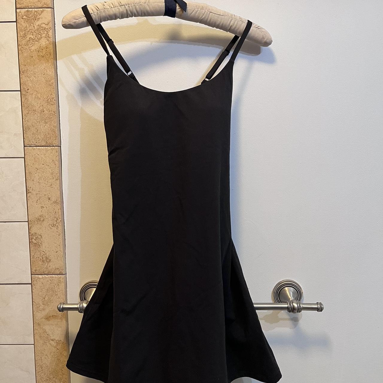 NWT HALARA Dress, NWT built in shorts , Size medium