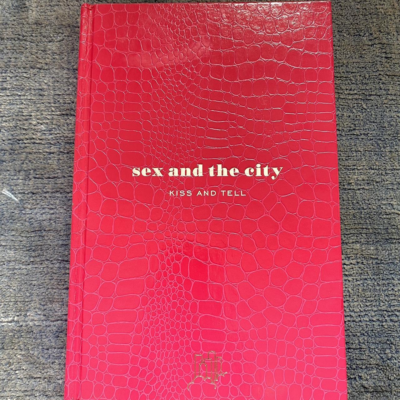 RARE Sex and the city “kiss and tell” book Believe... - Depop