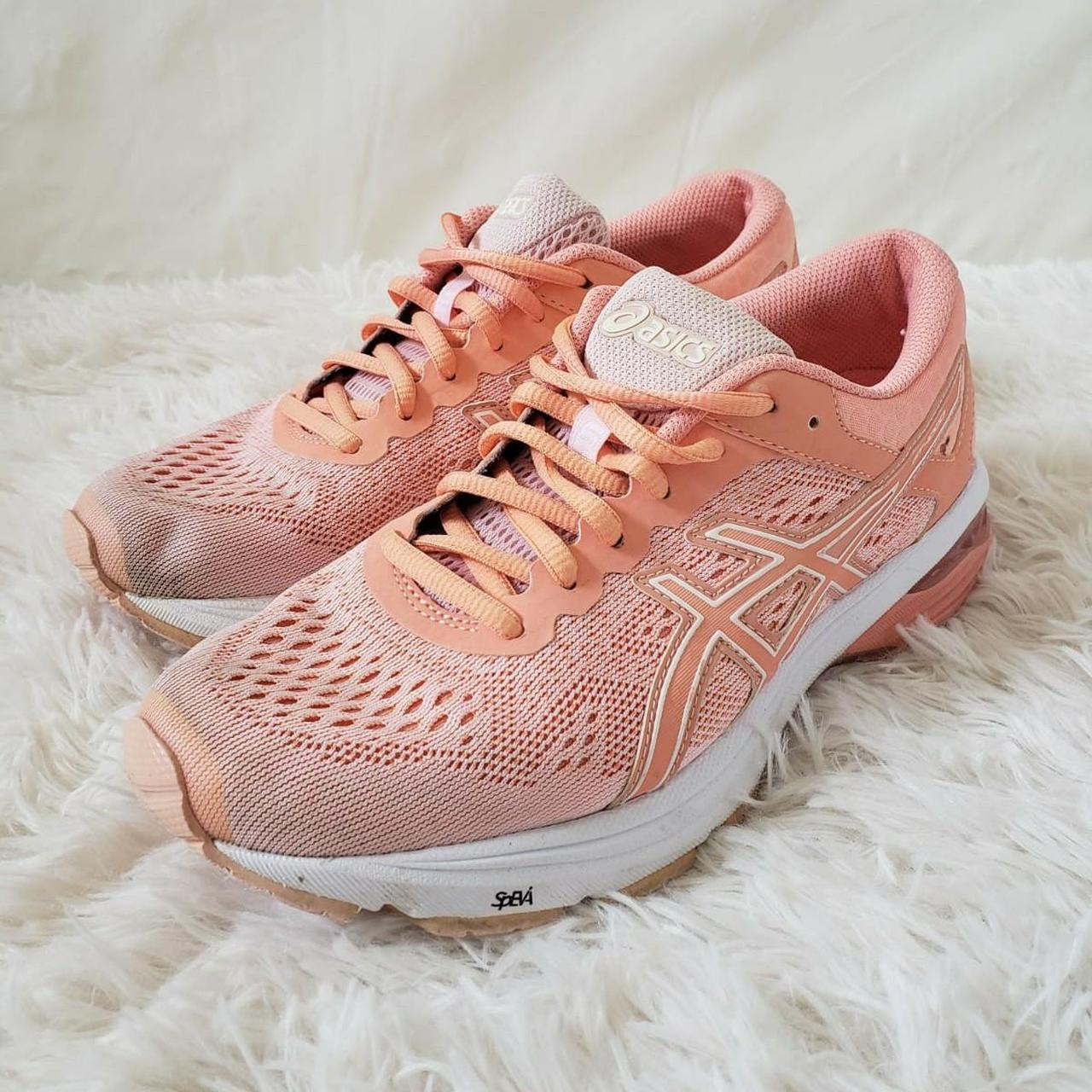 Asics GT 1000 Women s Running Shoes Size 7 Apricot. Depop