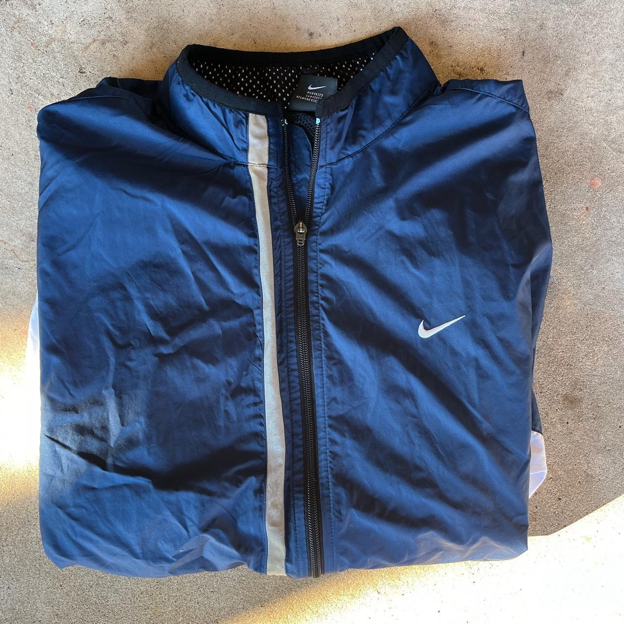 zip up windbreaker nike