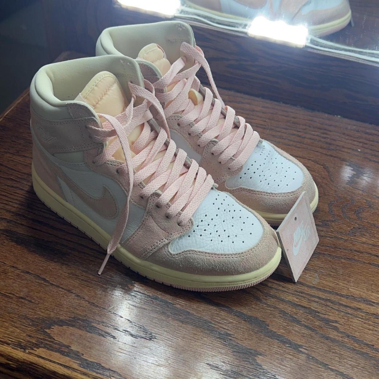 pink air jordan high tops