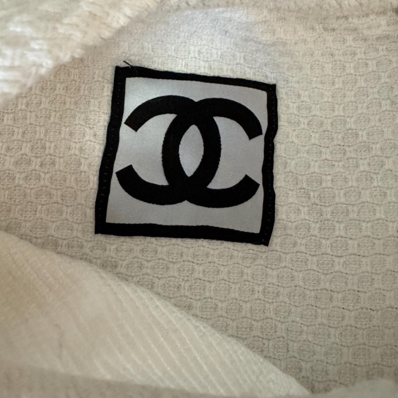 Mini chanel logo sale