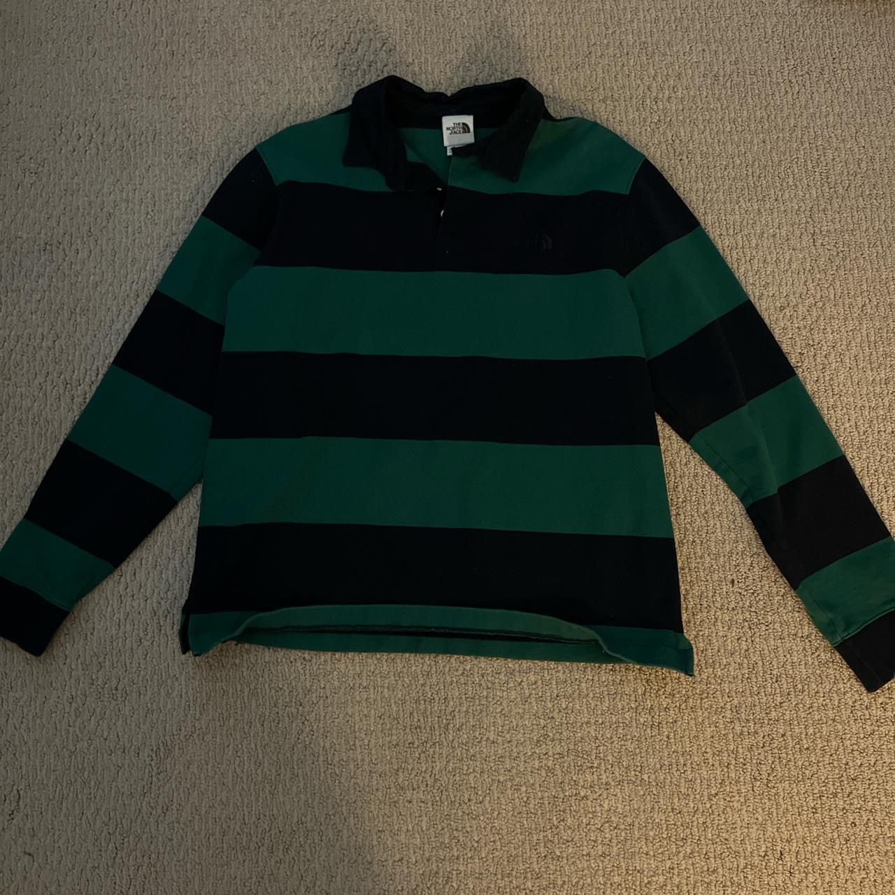 Y2K striped collared Great condition - Depop