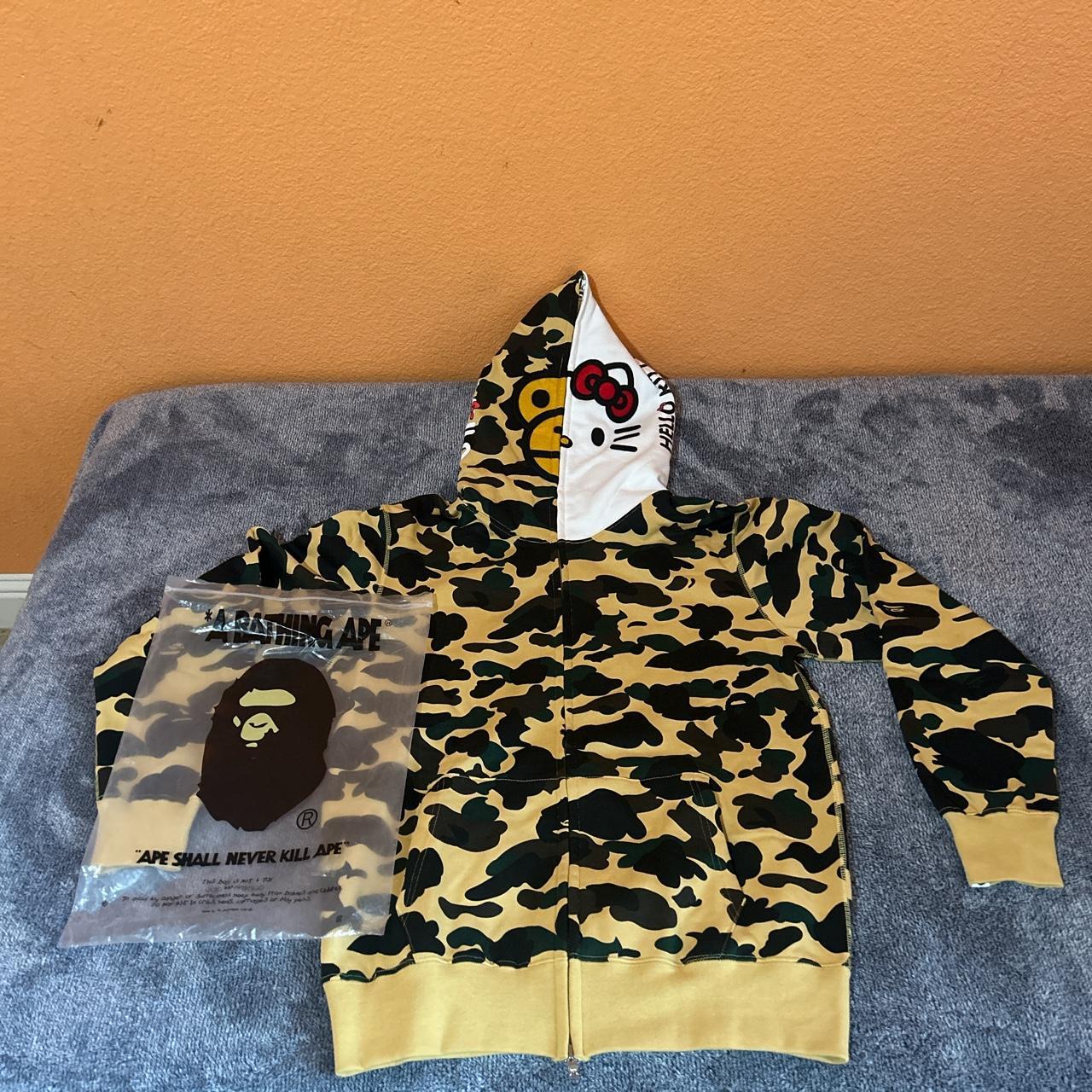 Bathing ape hot sale yellow hoodie