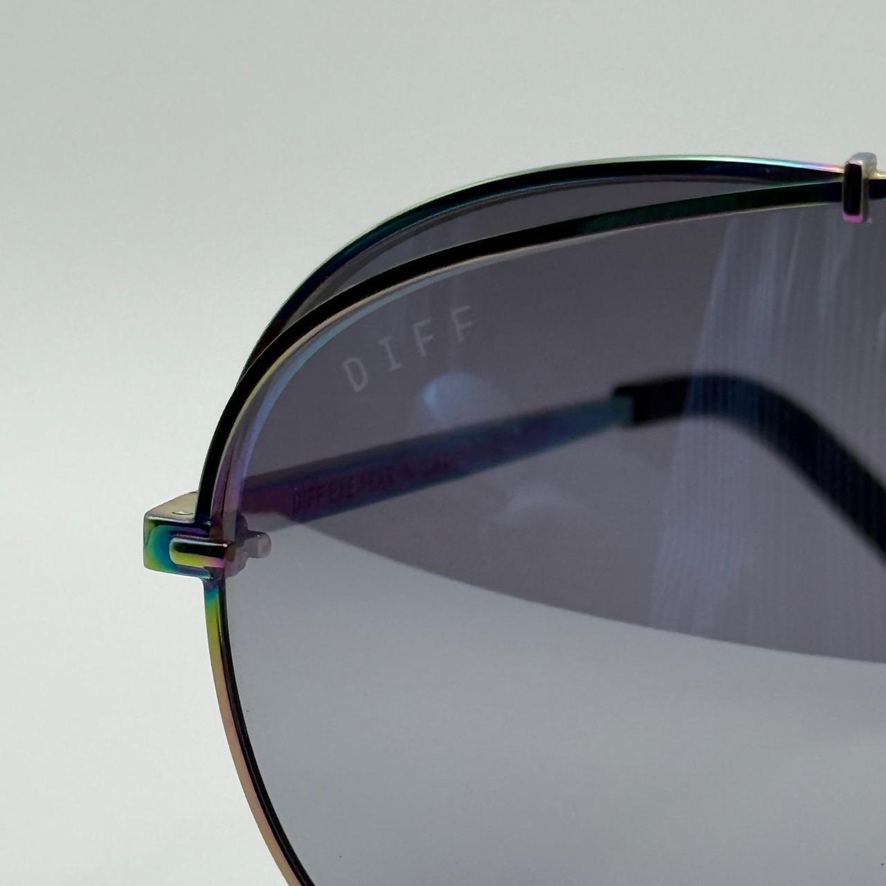 DIFF Women's Sunglasses - Grey/Green – Diff Mirro… - image 4