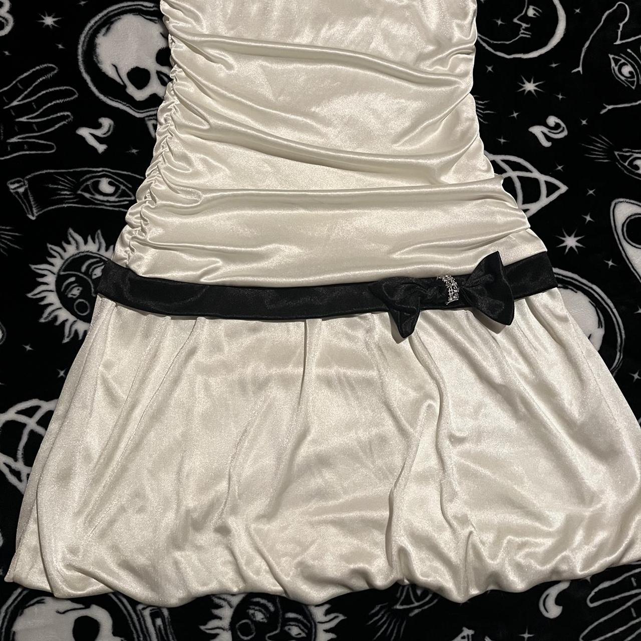 vintage y2k hoco dress in perfect condition vintage... Depop