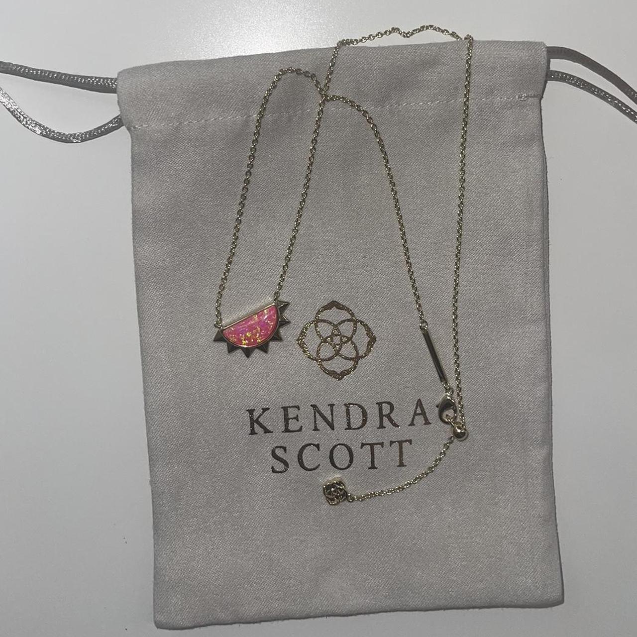 Can You Shower With a Kendra Scott Necklace On? – Fetchthelove Inc.