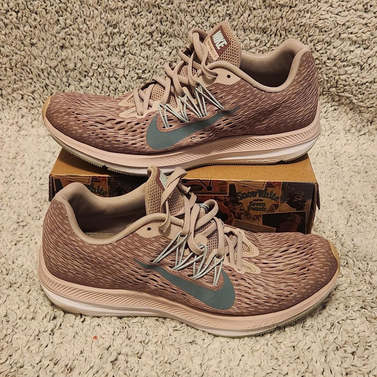 Nike zoom winflo. 5 In good condition Need new new... Depop