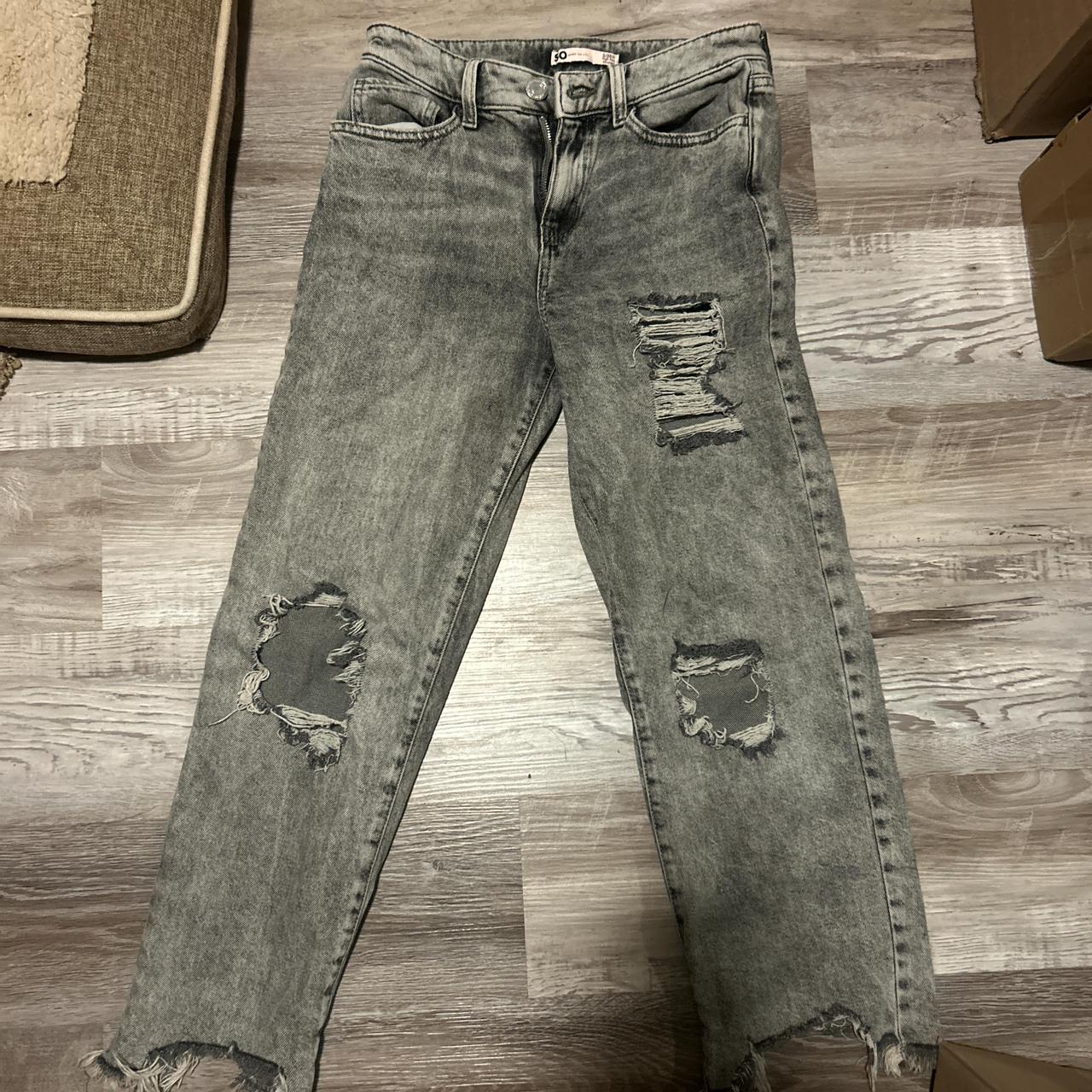item listed by carleyyy77