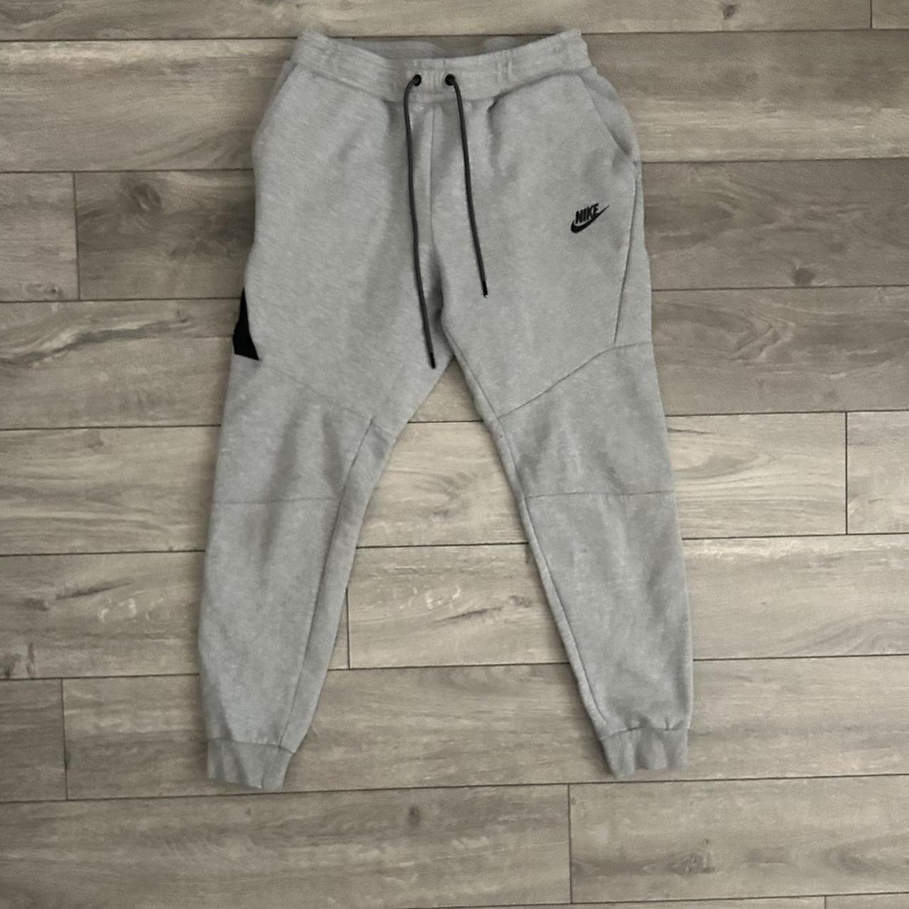 womens nike tech pants