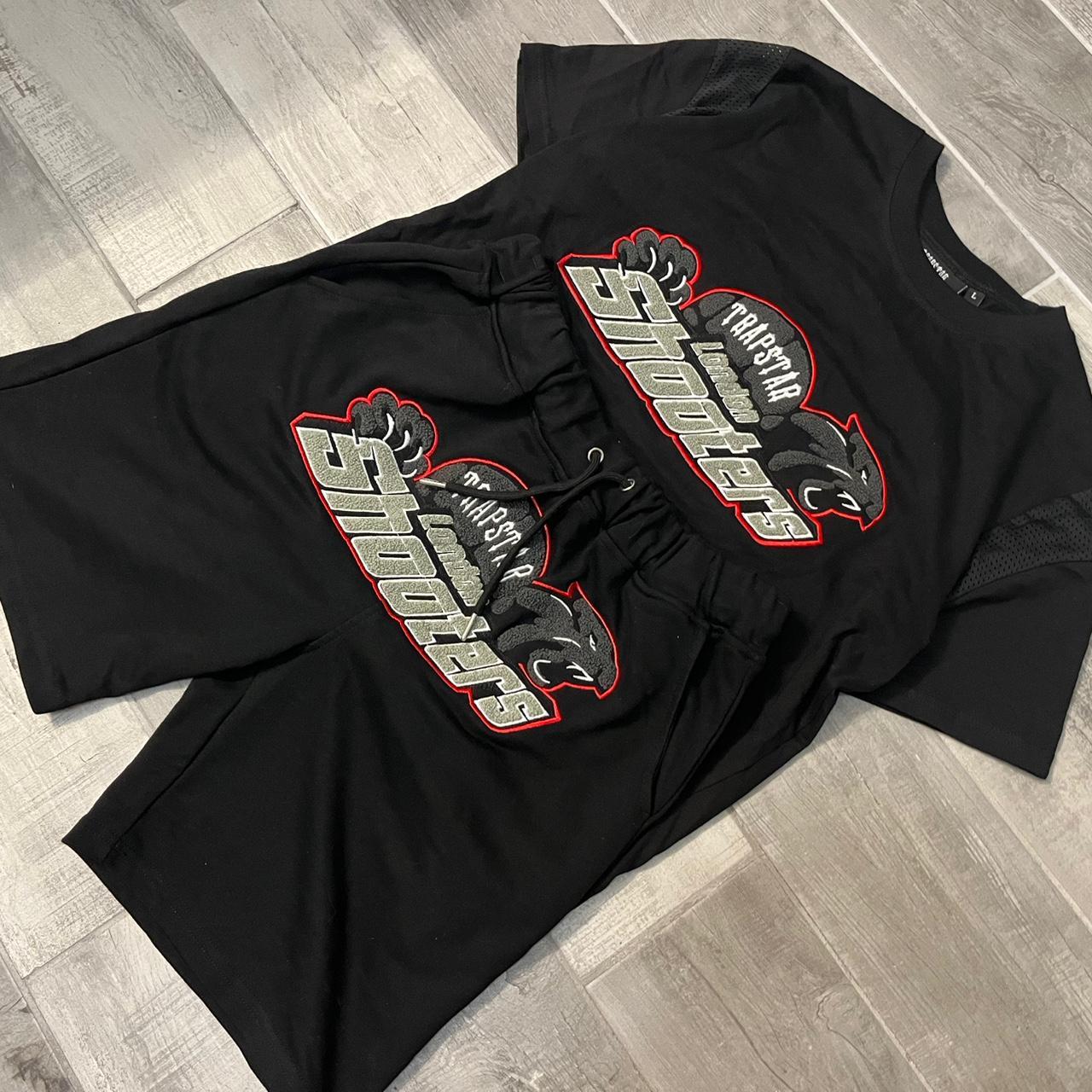 item listed by thr1ftwav3