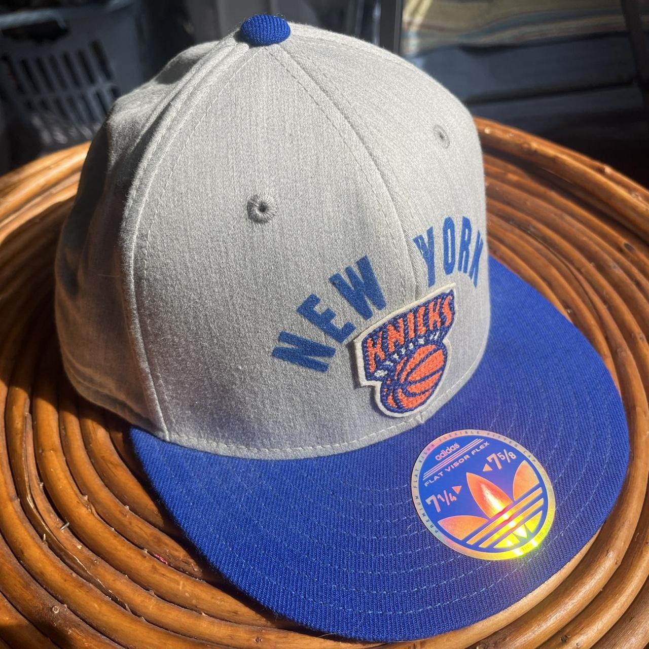 item listed by thr1ftwav3