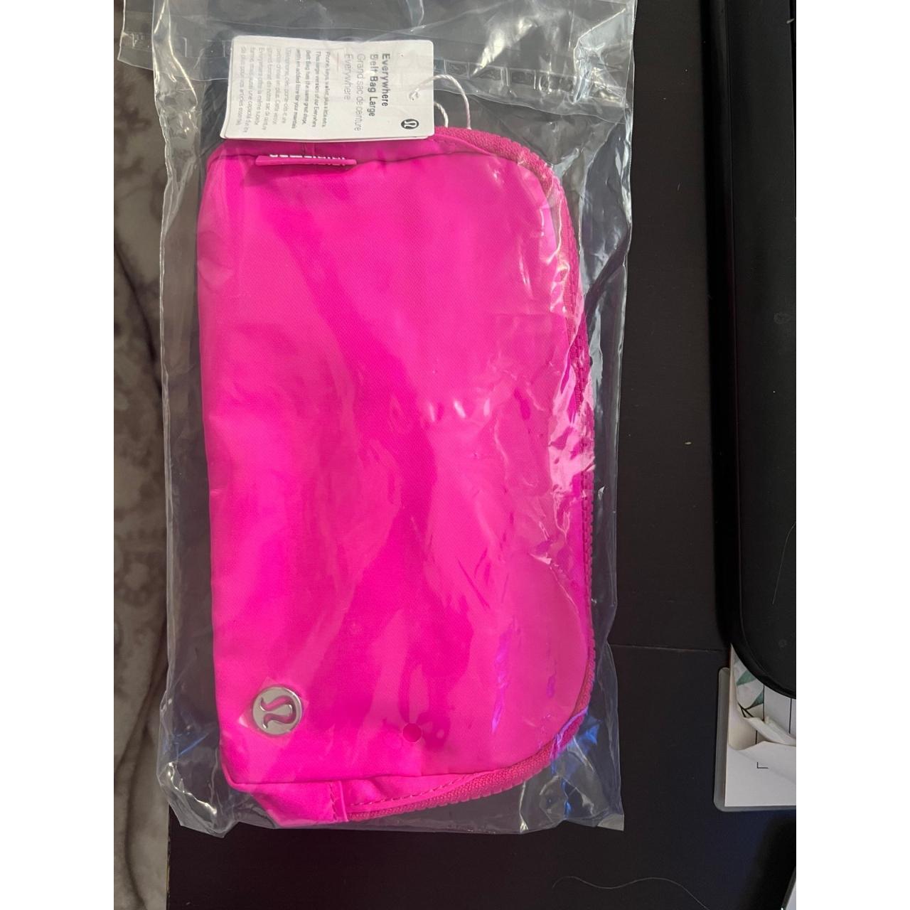 Lululemon Everywhere Belt Bag 1L SONIC PINK retailer Brand New With Tags