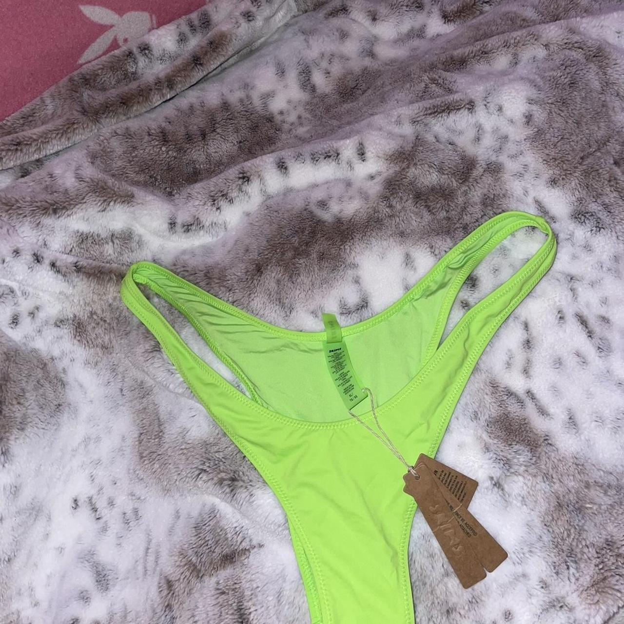 skims SWIM MICRO TANGA BIKINI セット Skims + Swim Micro Tanga Bikini in Ochre