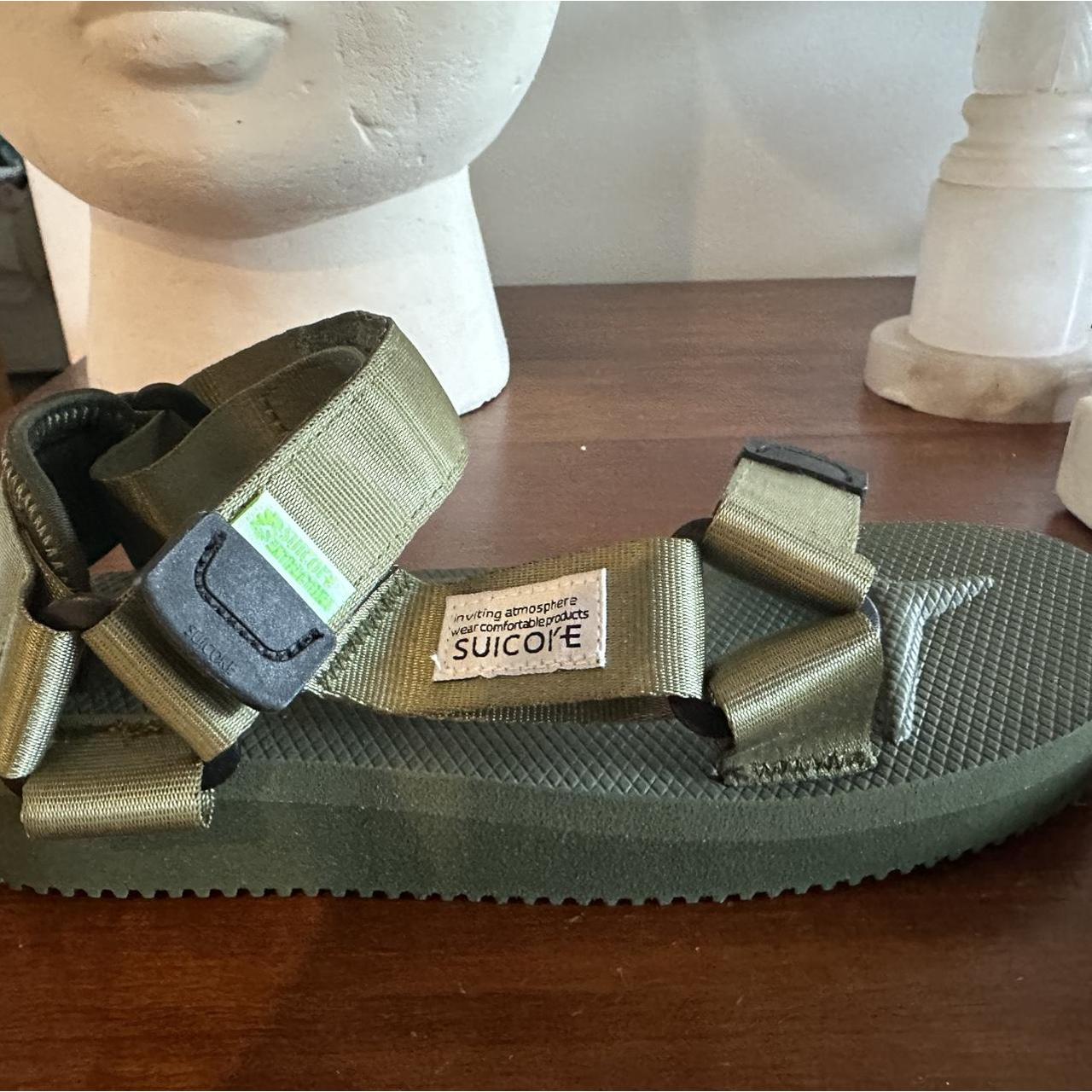 suicoke green sandals
