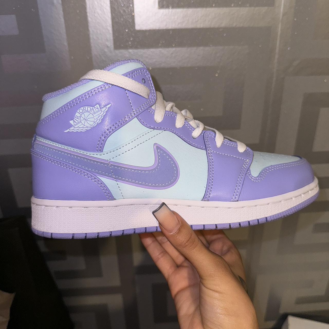 jordan 1 mid purple aqua - Depop