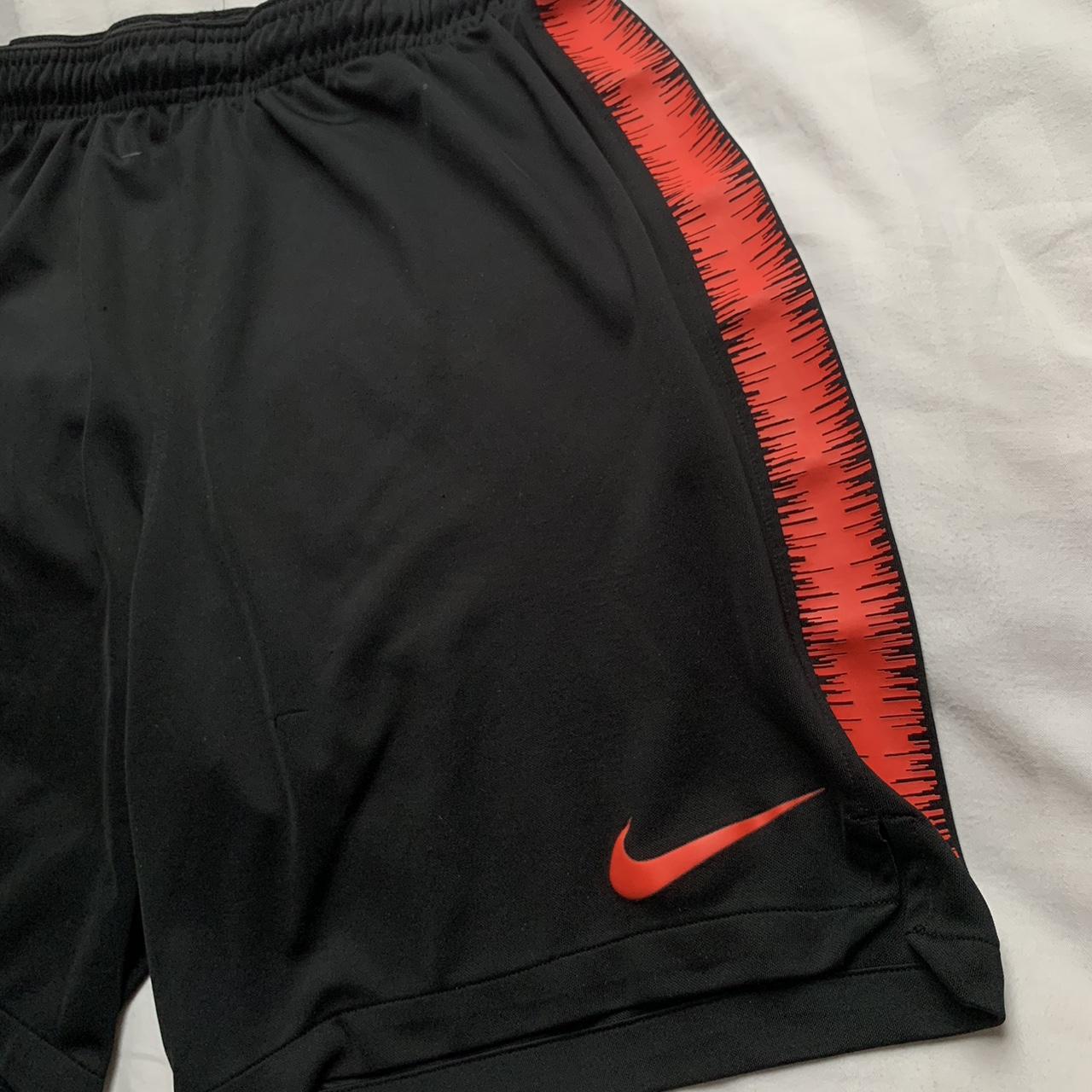 Nike Men's Black and Red Shorts | Depop