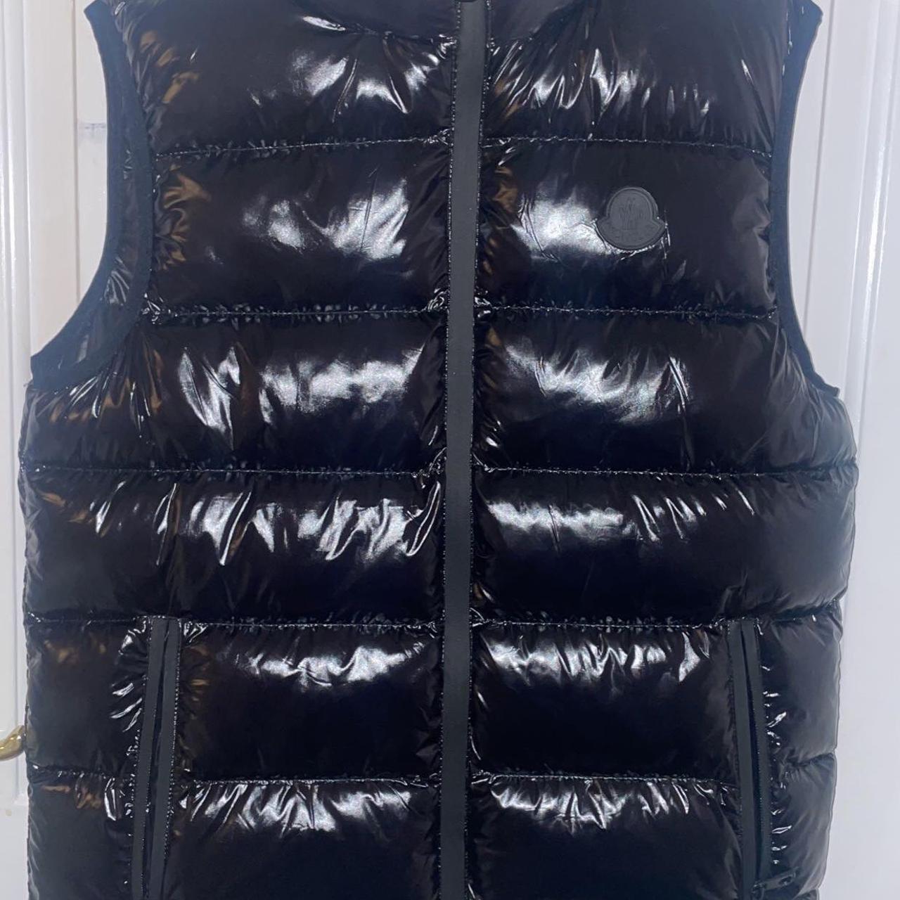 Moncler body warmer - Depop