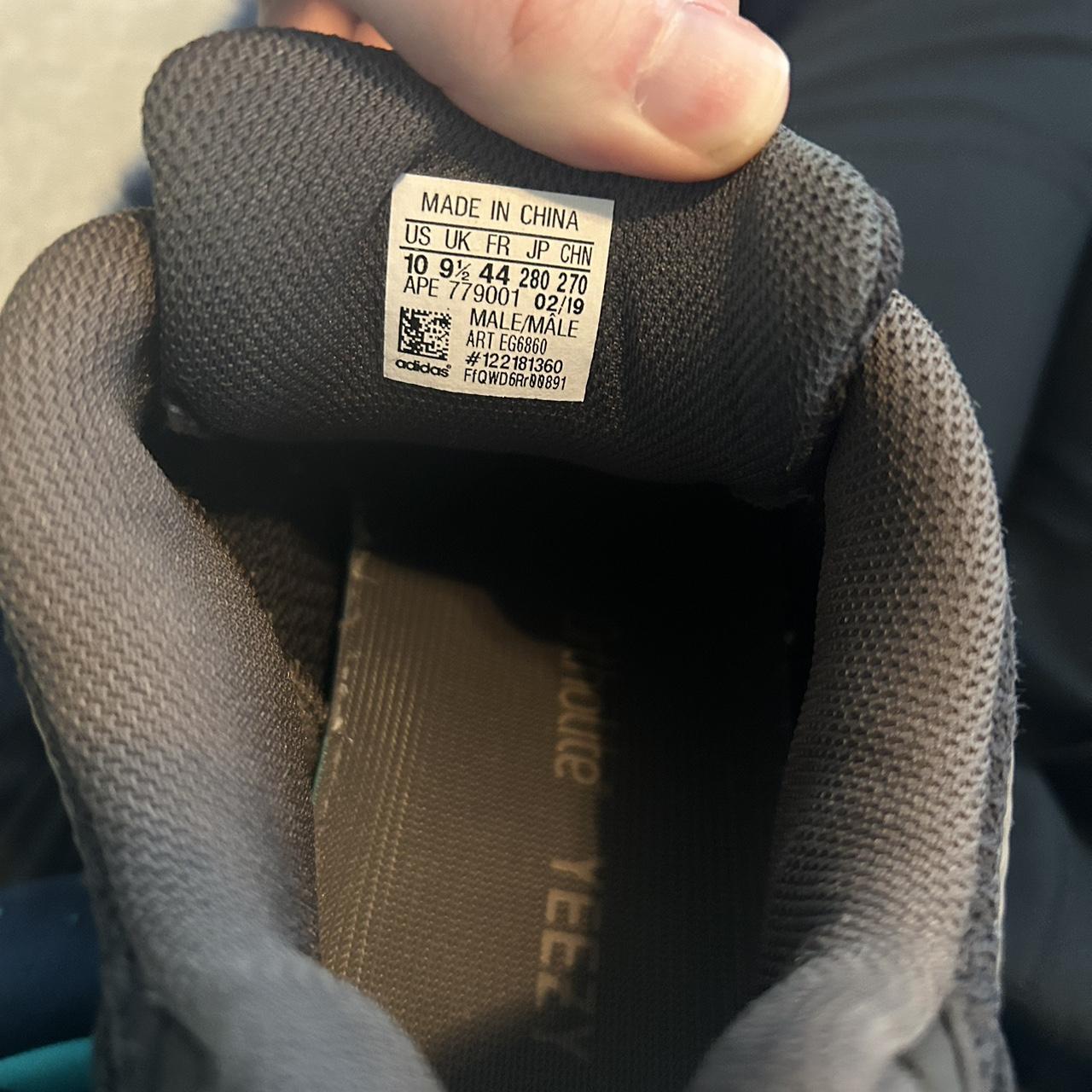 yeezy 700 in black