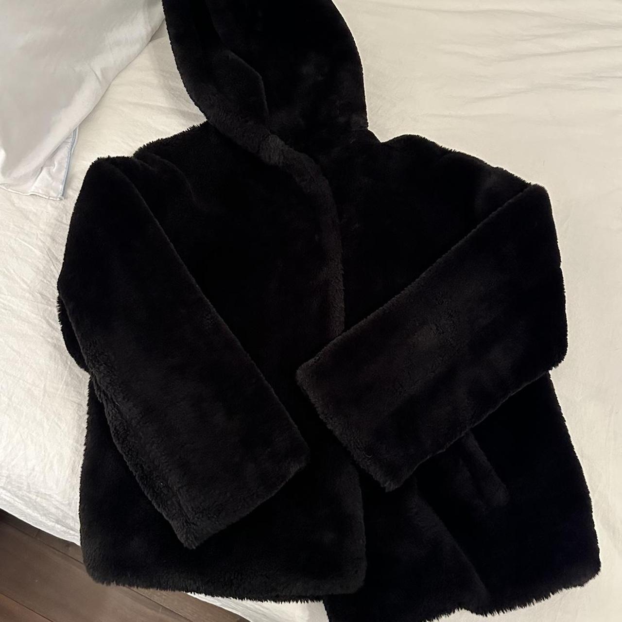 Zara faux fur jacket Size M Super sexy and... - Depop