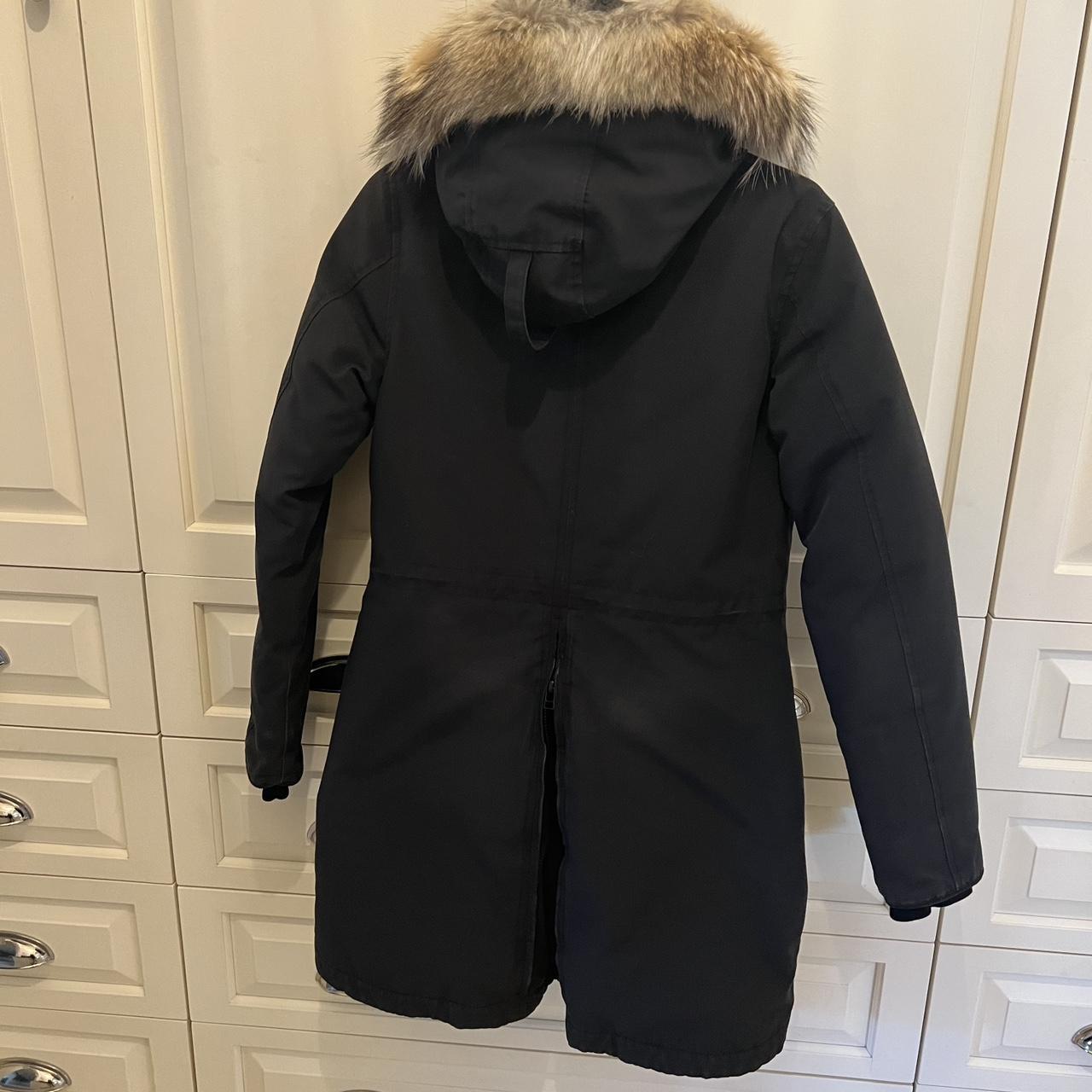 Canada Goose, dry cleaned, only wore three seasons Depop