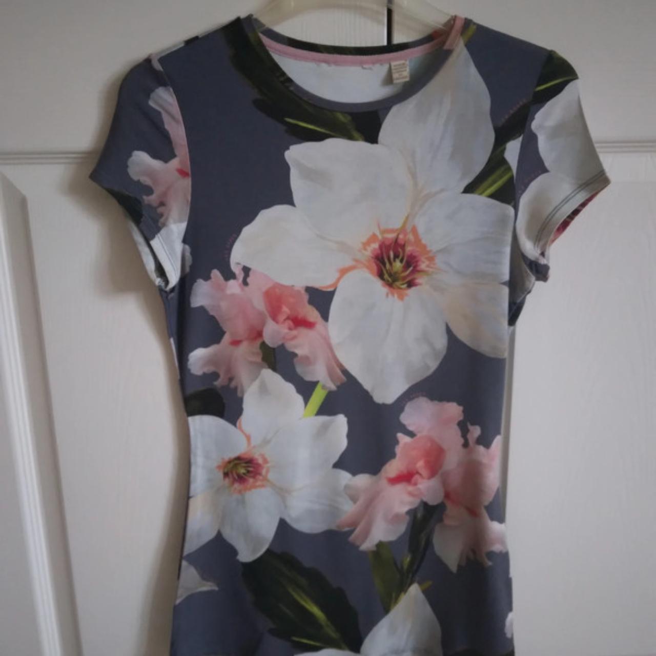 Ted Baker T-Shirt. Beautiful floral design. - Depop