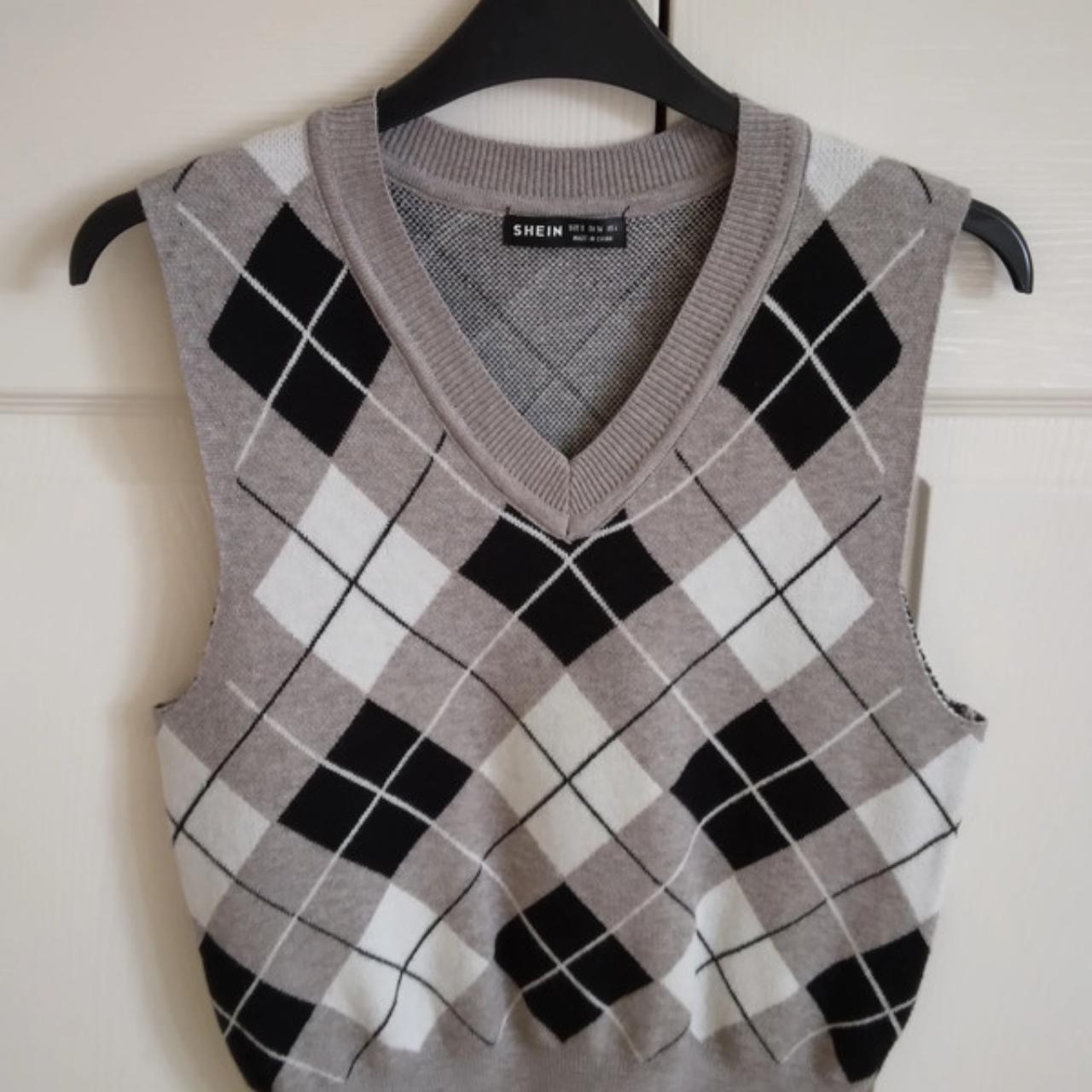 Edwards Sweater Vest Mens Argyle Print Sweater Vest Button V Neck