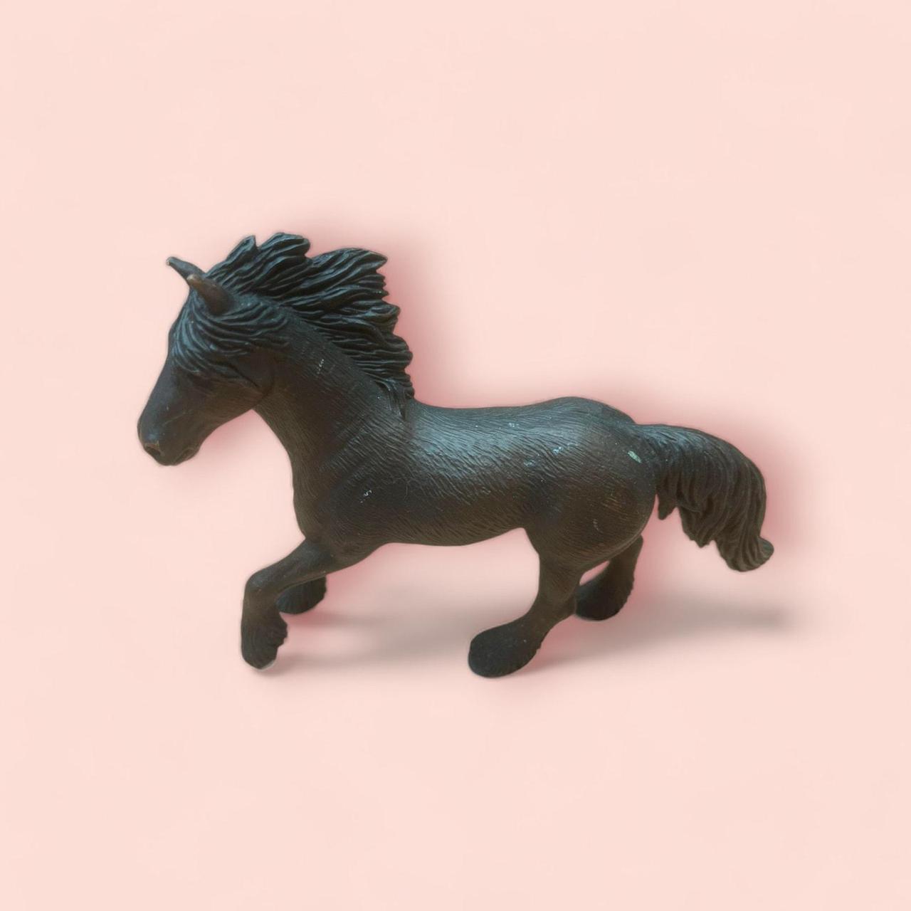 2005 Black Friesian Mare Toy #schleich