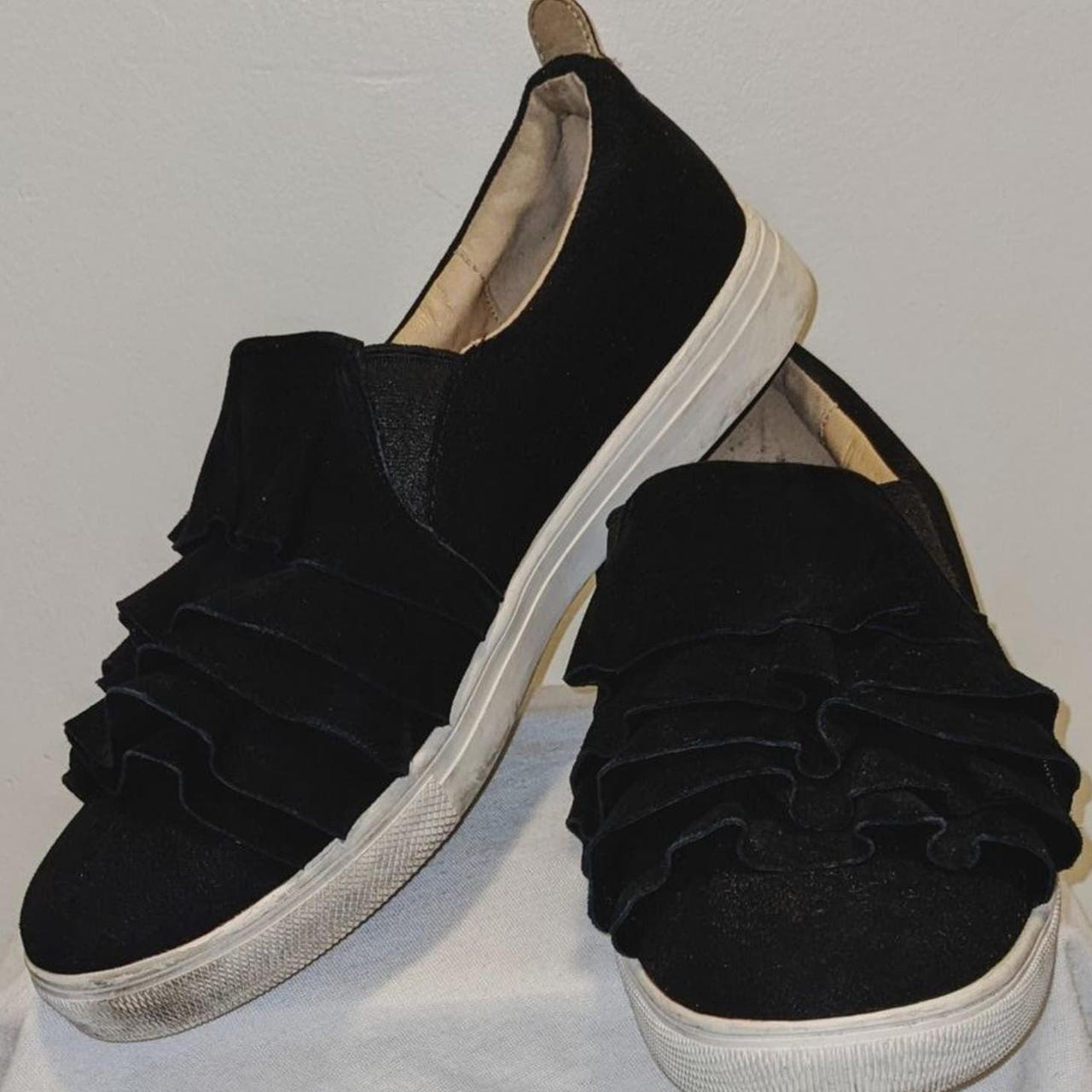 Skechers Women's Sneakers Black US – Skechers Street Suede