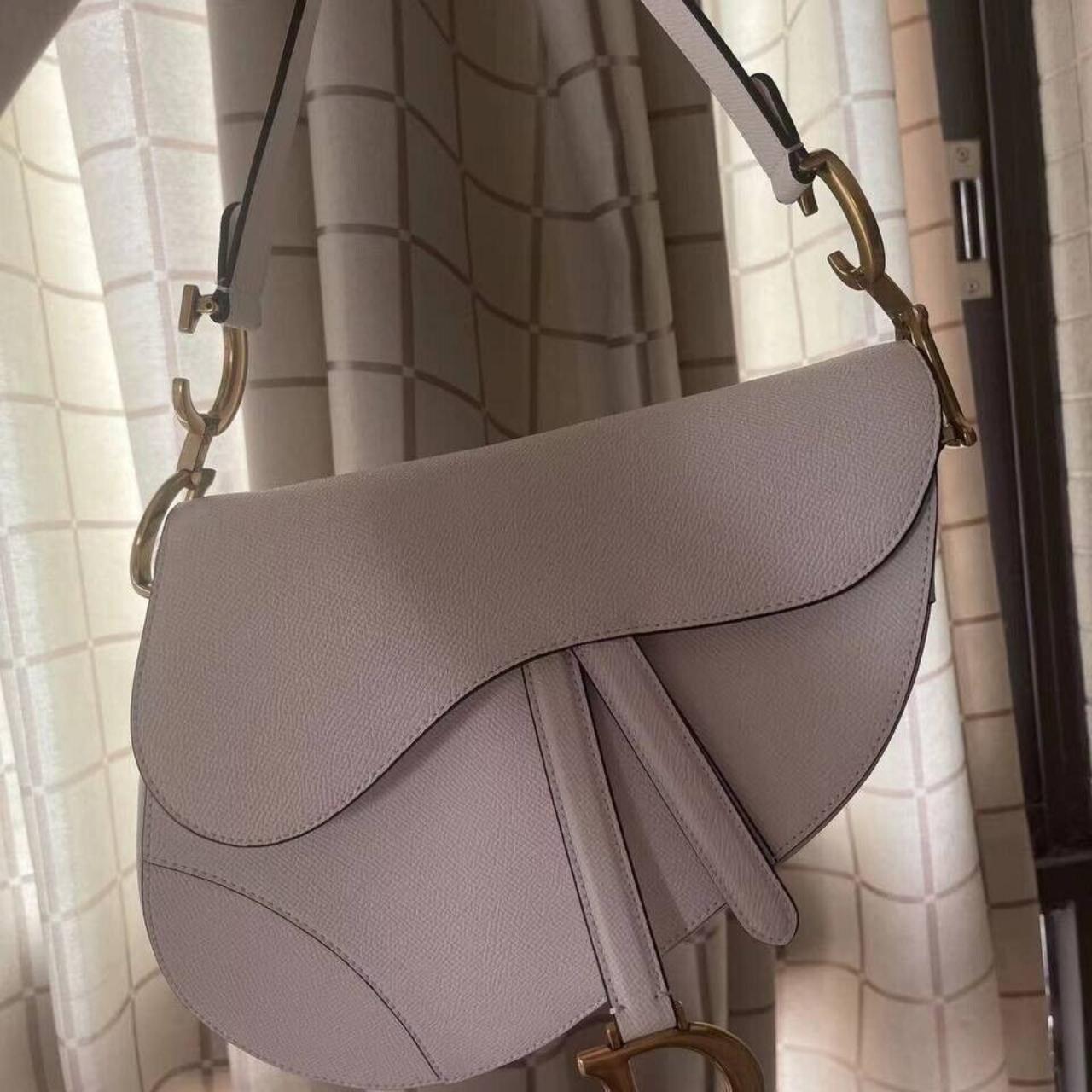 Dior saddle clearance occasion