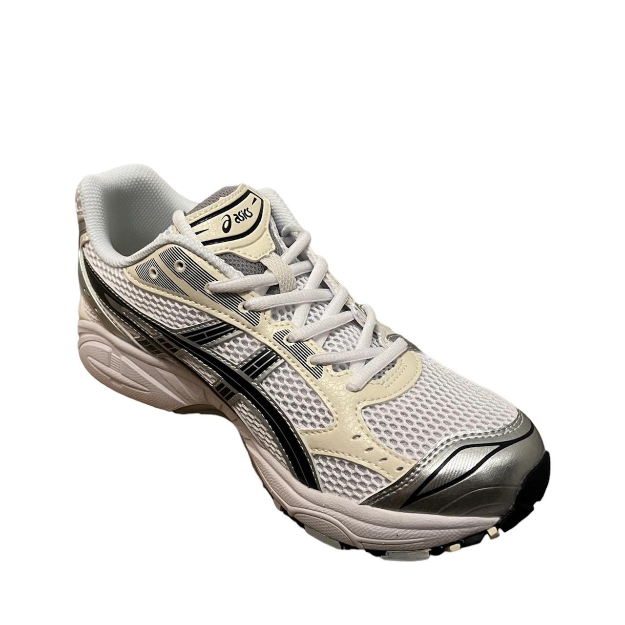 mens asics white trainers