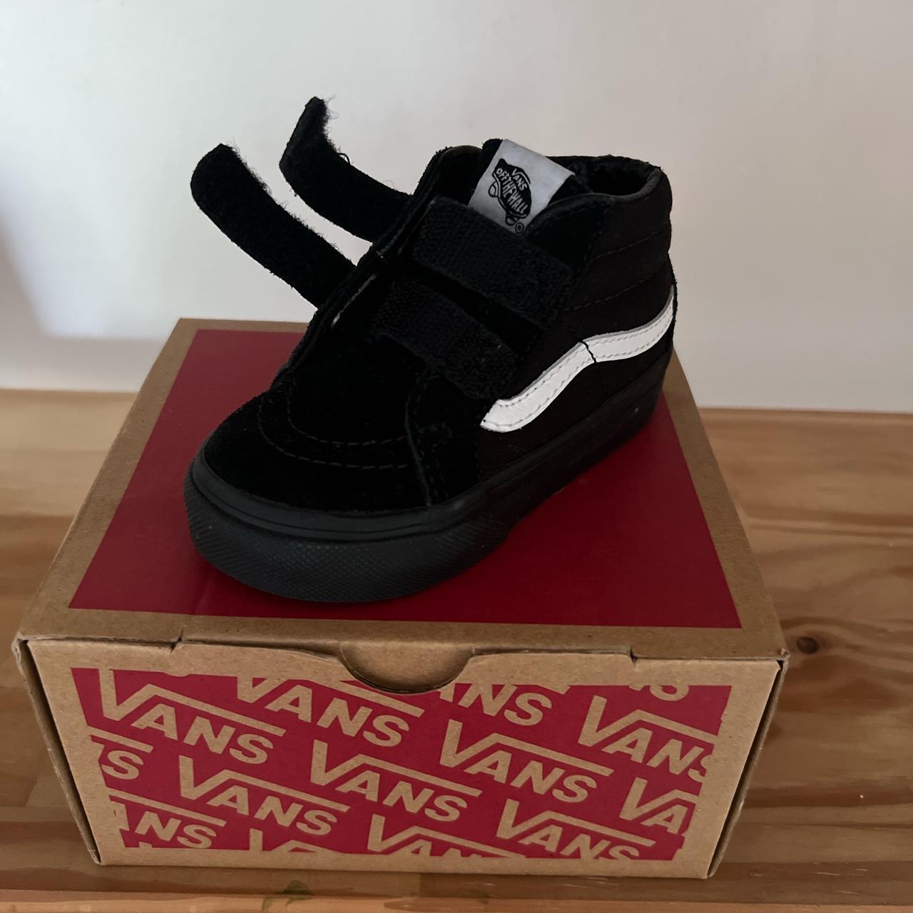 Vans sk8 mid on sale velcro