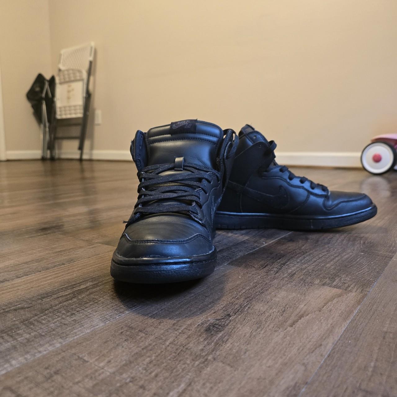 blackout dunks