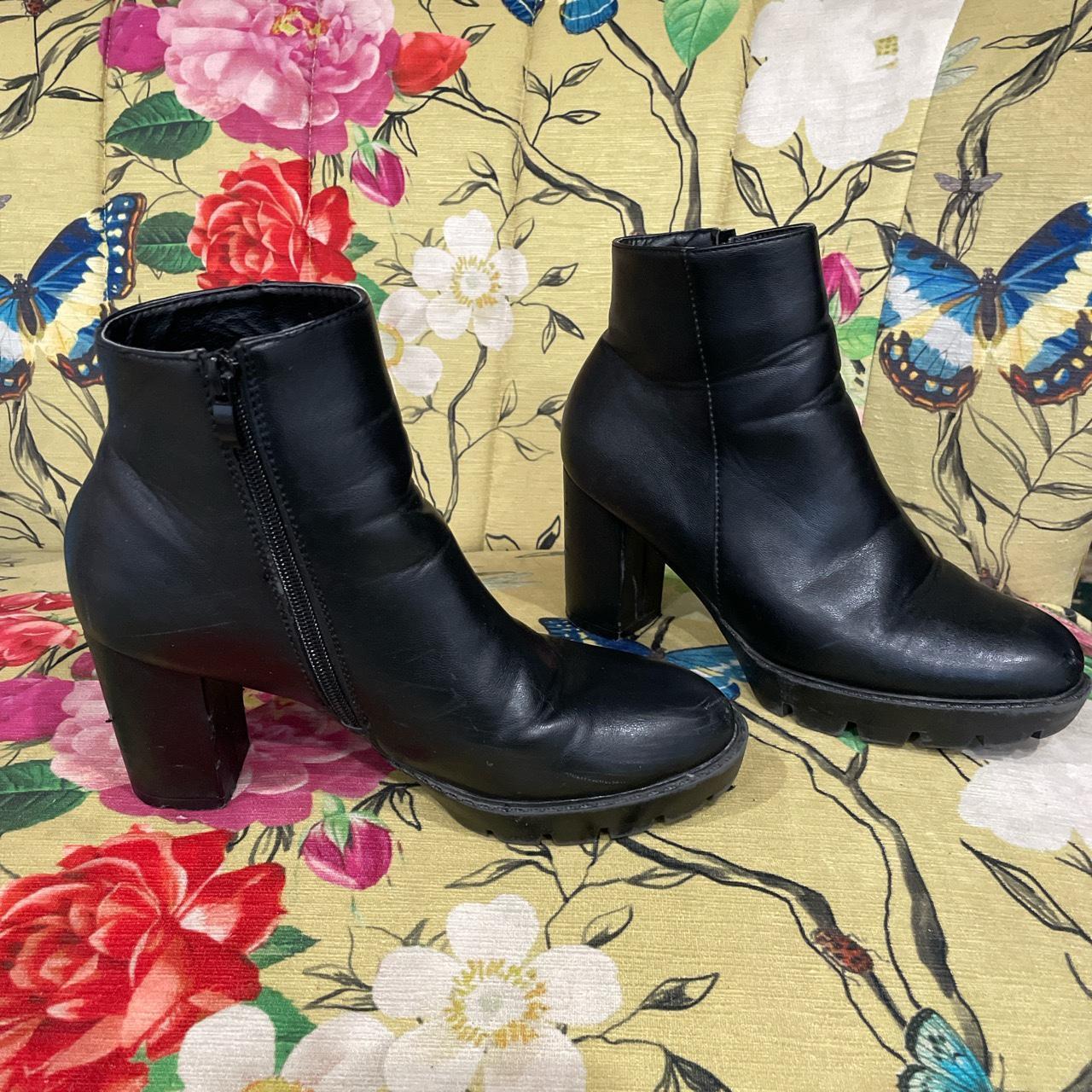 comfy black ankle boots