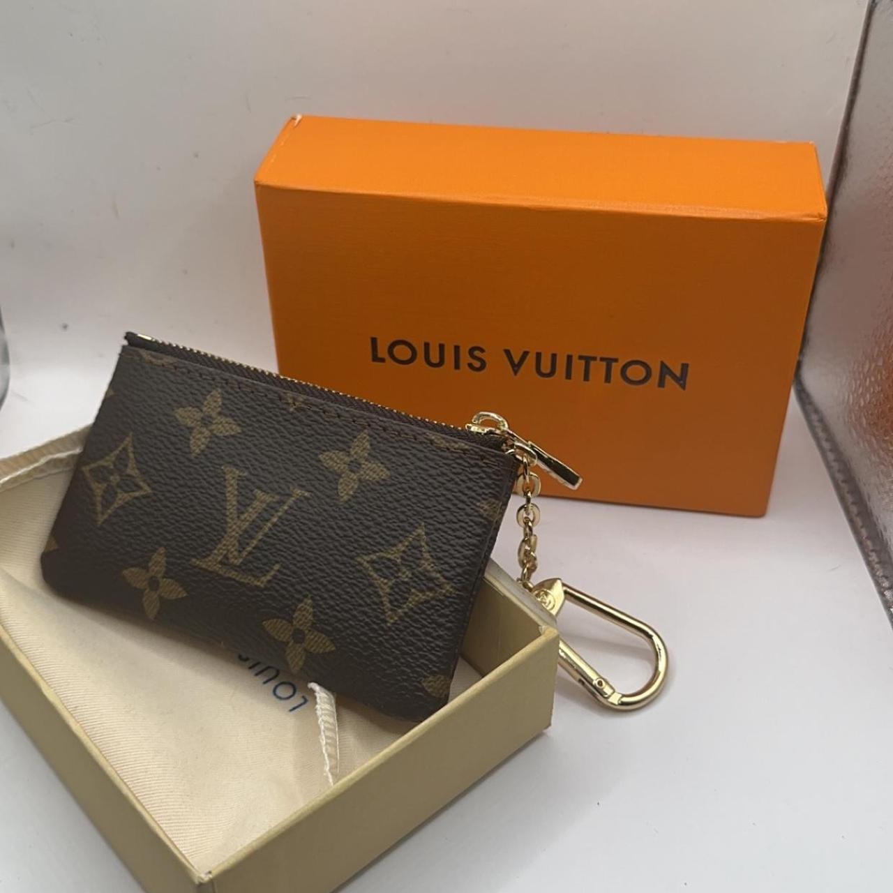 Louis Vuitton Key Holder in brown leather with LV - Depop
