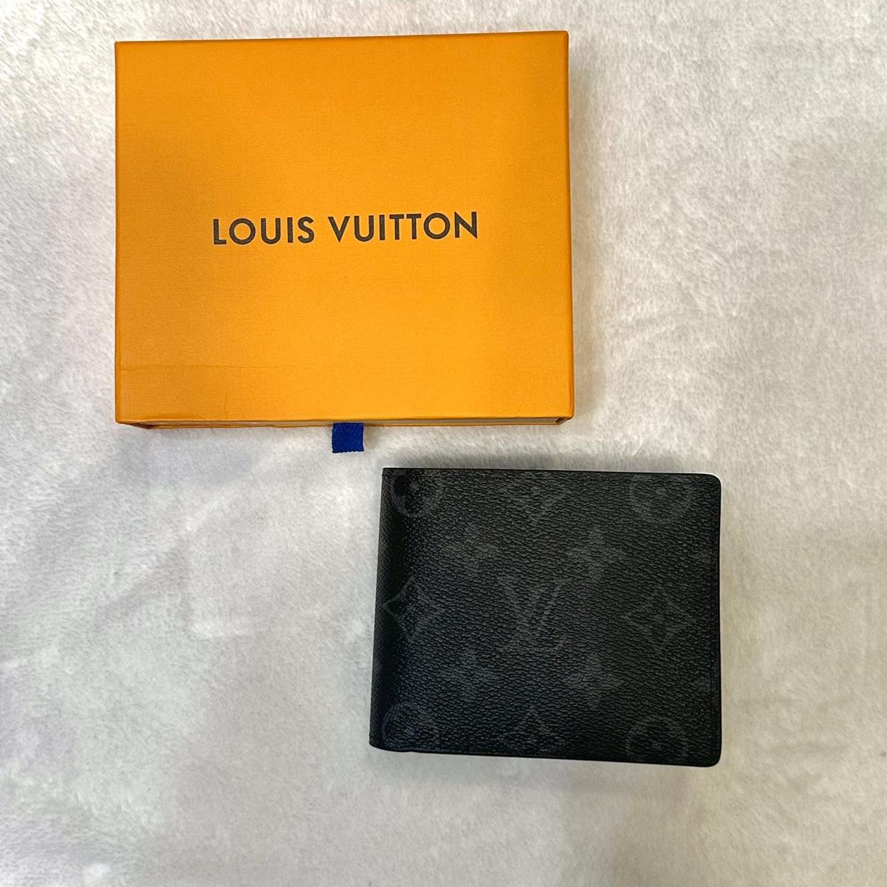 GIFTS FOR YOUR GUY! Louis Vuitton Wallet For Men - Louis Vuitton