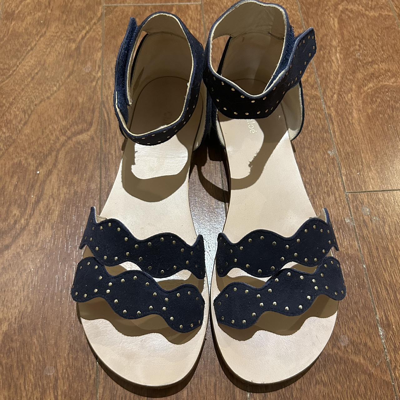 Chloe 2024 scalloped sandals