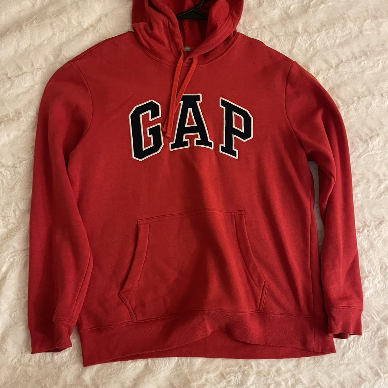 Medium red gap jacket used like 4 times - Depop