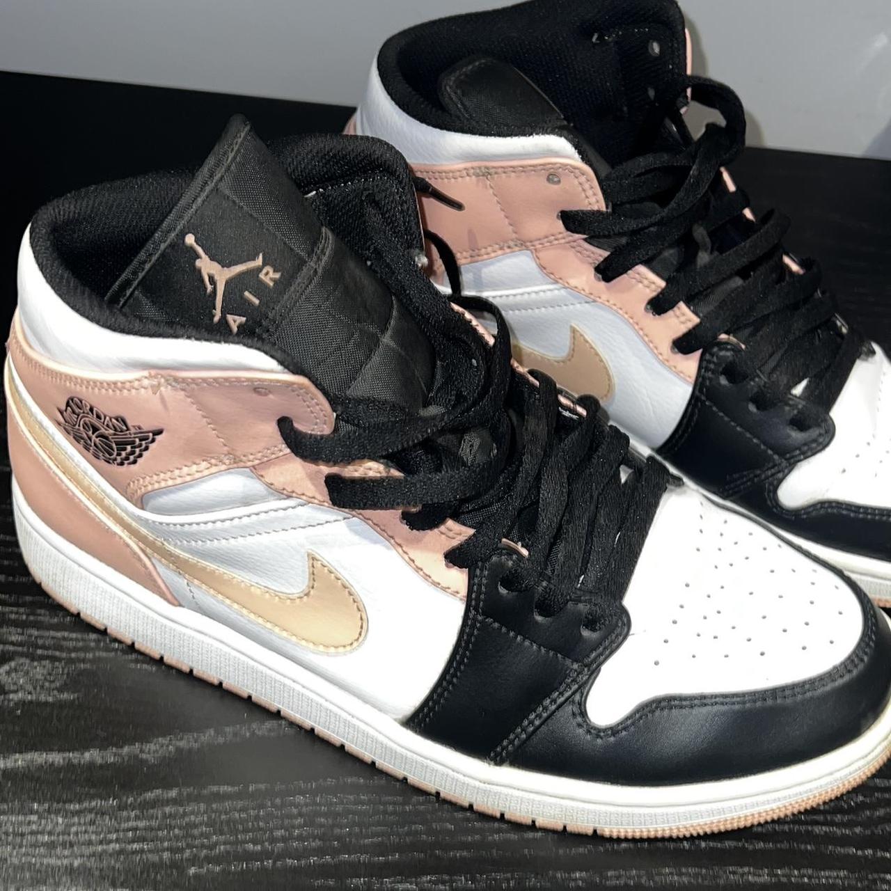 Jordan on sale 1s peach