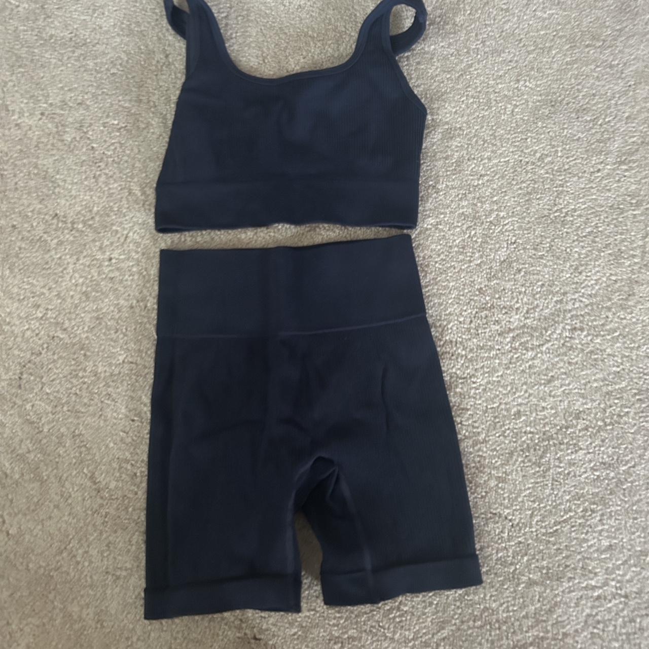 Lululemon Sports bra and Biker popular Short set