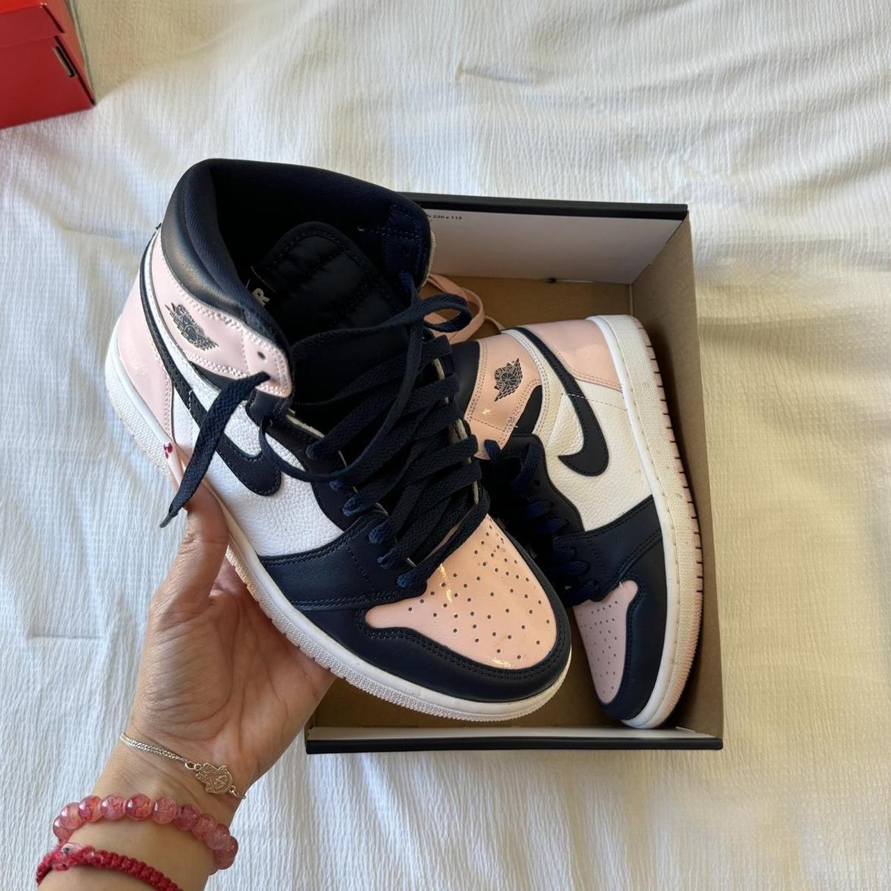 Air Jordan Retro Hi Atmosphere Obsidian